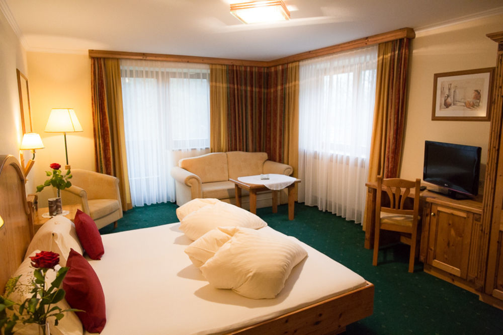 Naturhotel Schuetterbad Unken Bagian luar foto